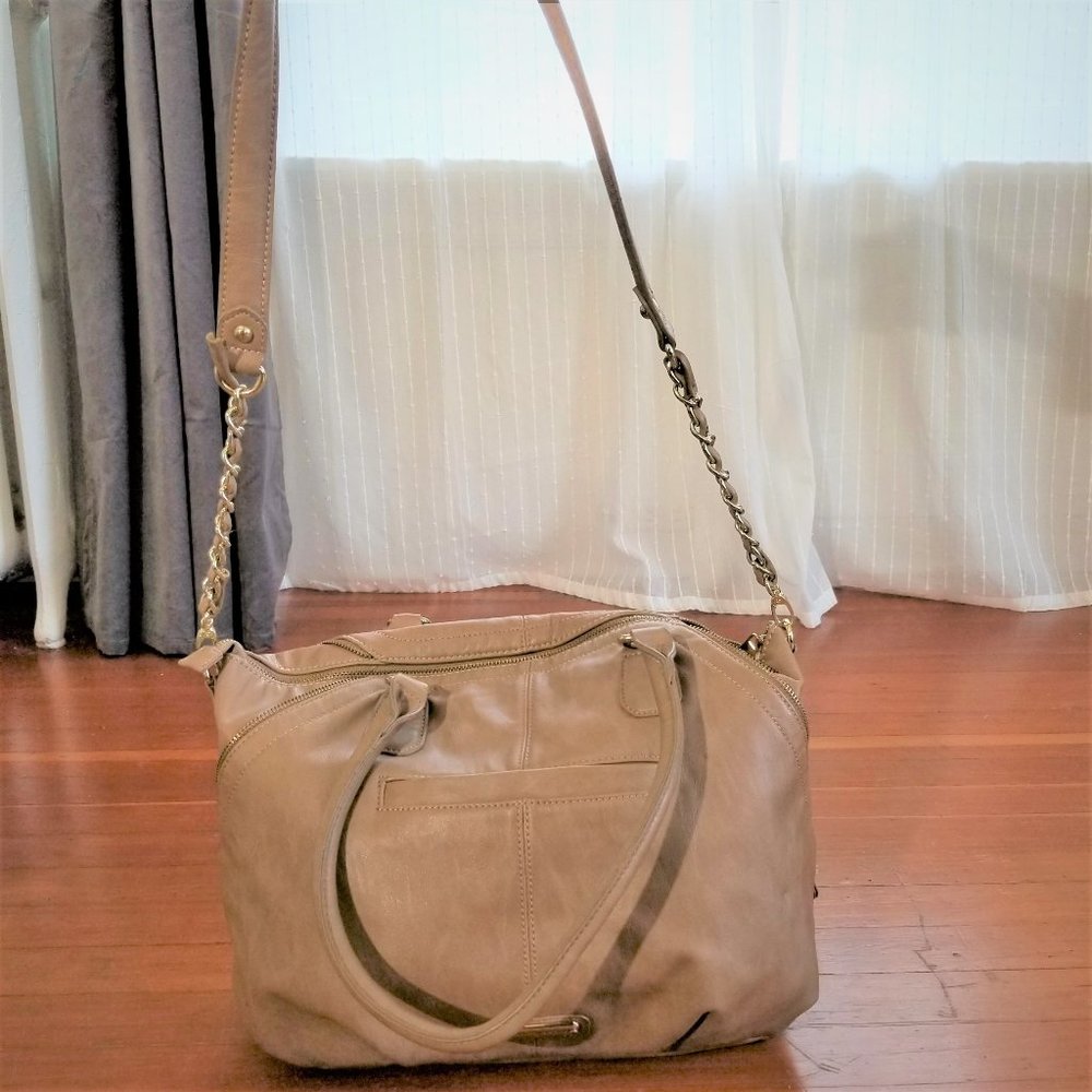 Steve Madden Handbag/Tote
